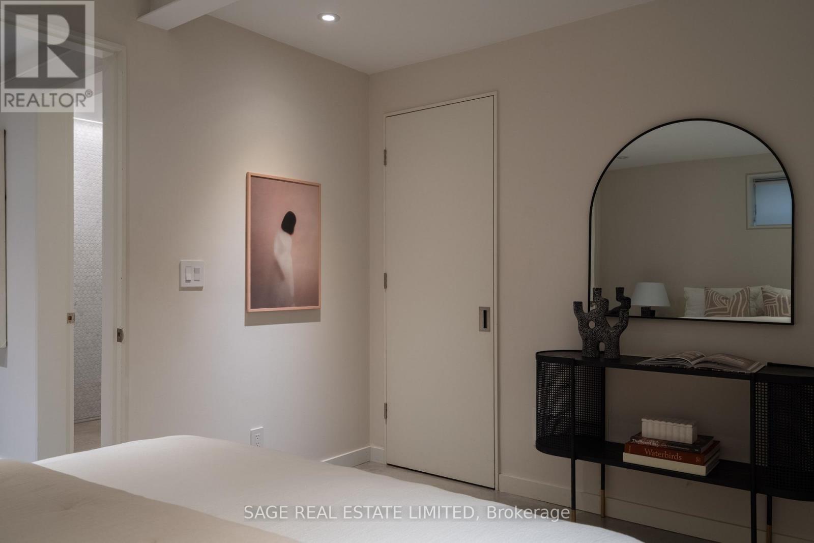 109 Hilton Avenue, Toronto, Ontario  M5R 3E8 - Photo 33 - C12485725