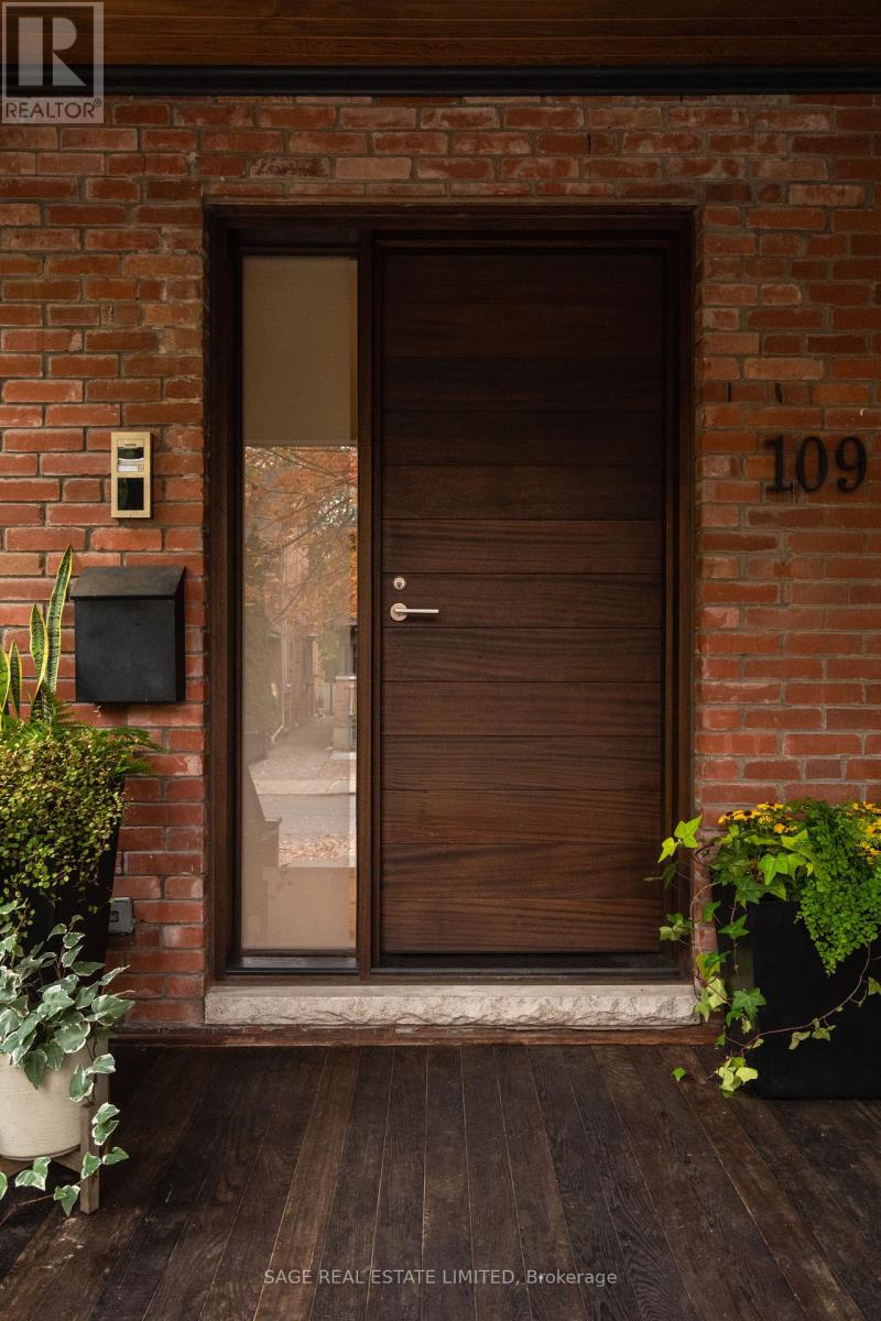 109 Hilton Avenue, Toronto, Ontario  M5R 3E8 - Photo 44 - C12485725