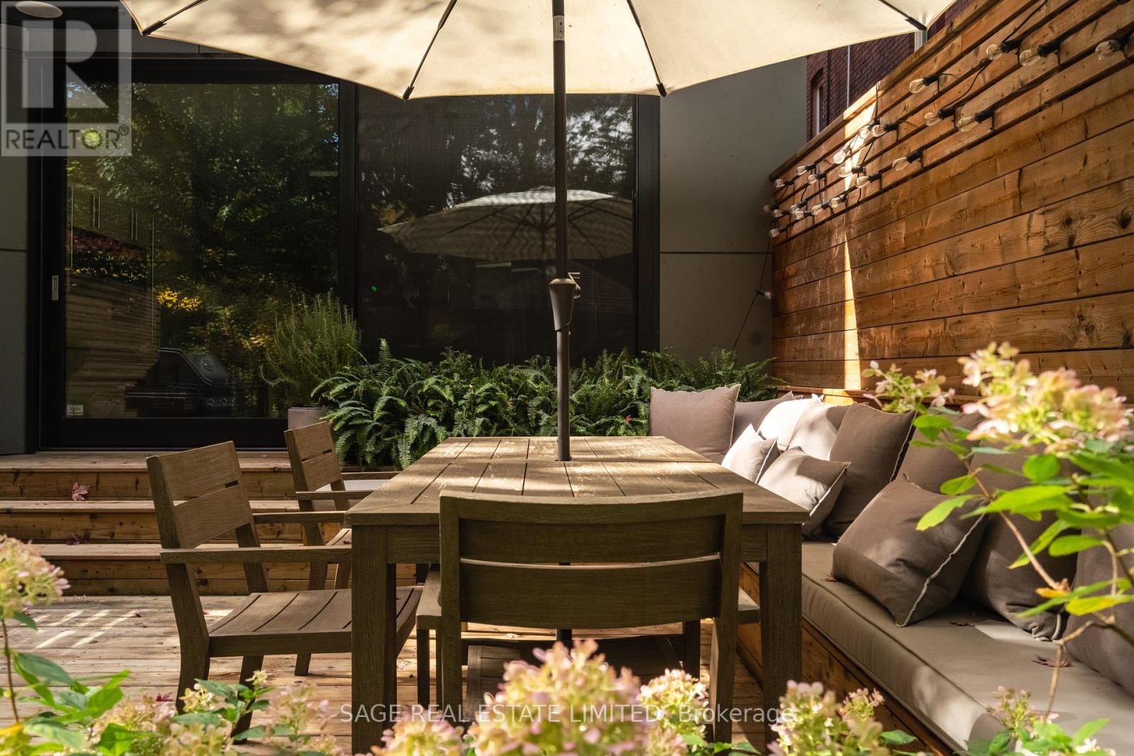 109 Hilton Avenue, Toronto, Ontario  M5R 3E8 - Photo 48 - C12485725