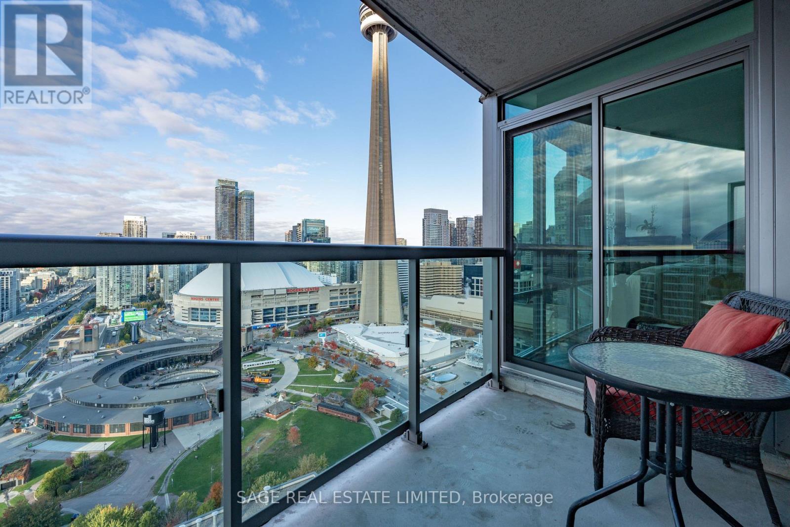 3712 - 19 Grand Trunk Crescent, Toronto, Ontario  M5J 3A3 - Photo 17 - C12485742