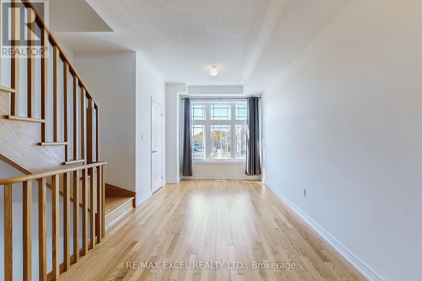 2839 Whites Road, Pickering, Ontario  L1X 0P4 - Photo 14 - E12485636