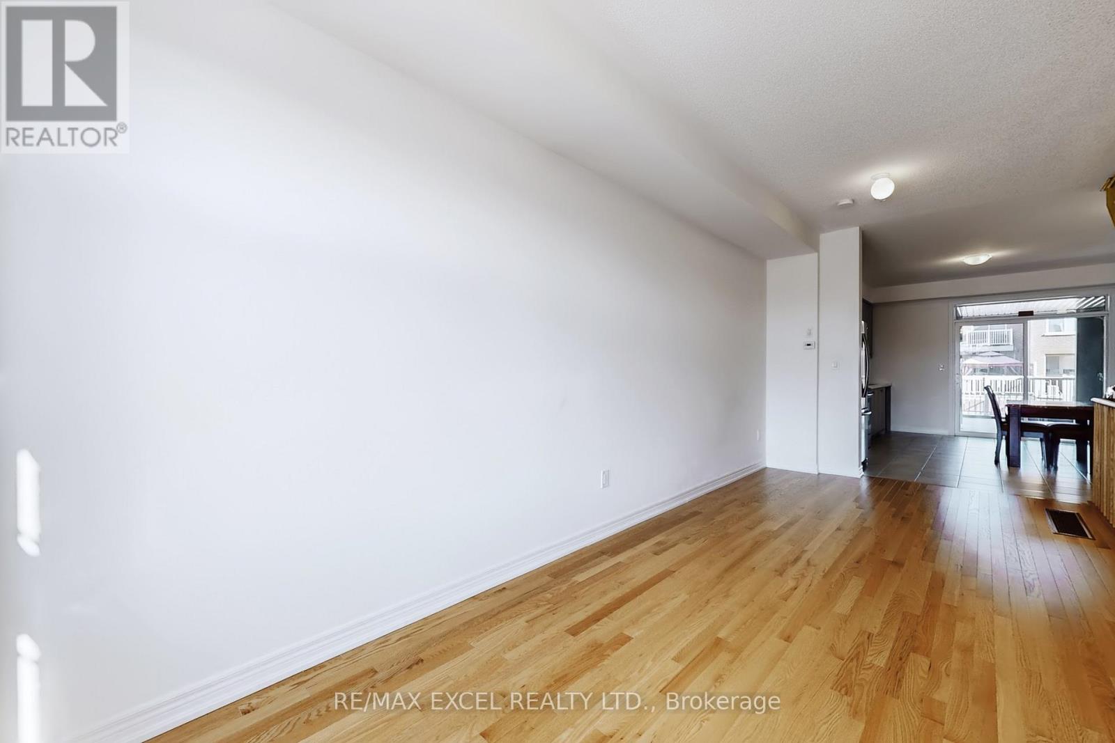 2839 Whites Road, Pickering, Ontario  L1X 0P4 - Photo 17 - E12485636