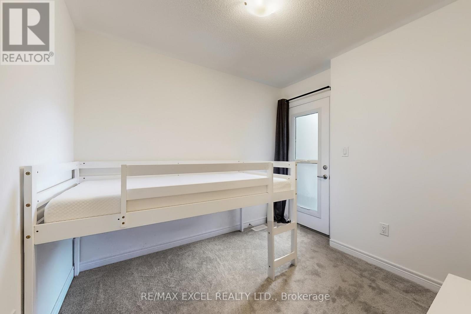 2839 Whites Road, Pickering, Ontario  L1X 0P4 - Photo 32 - E12485636