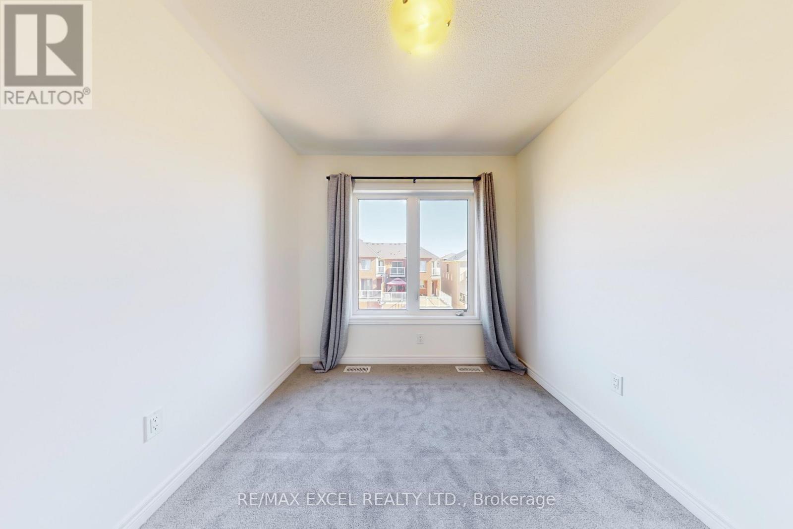 2839 Whites Road, Pickering, Ontario  L1X 0P4 - Photo 34 - E12485636