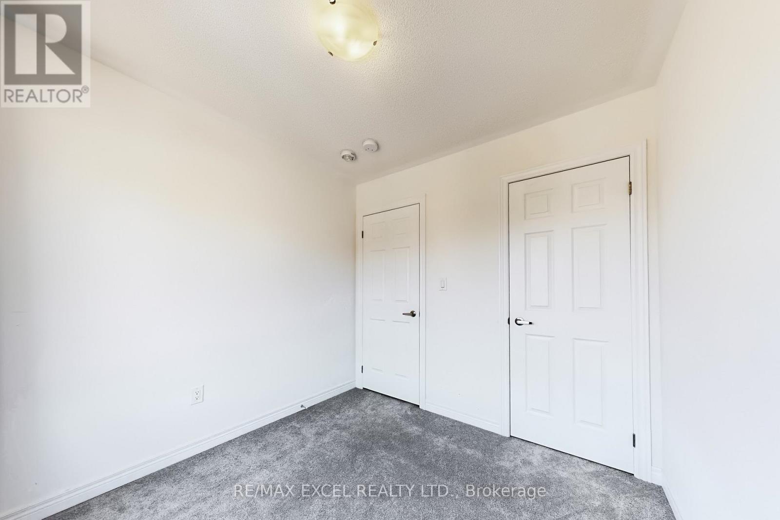 2839 Whites Road, Pickering, Ontario  L1X 0P4 - Photo 36 - E12485636