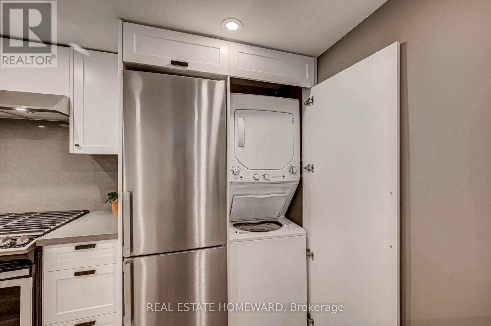 B - 40 Dewhurst Boulevard, Toronto, Ontario  M4J 3H9 - Photo 23 - E12485639