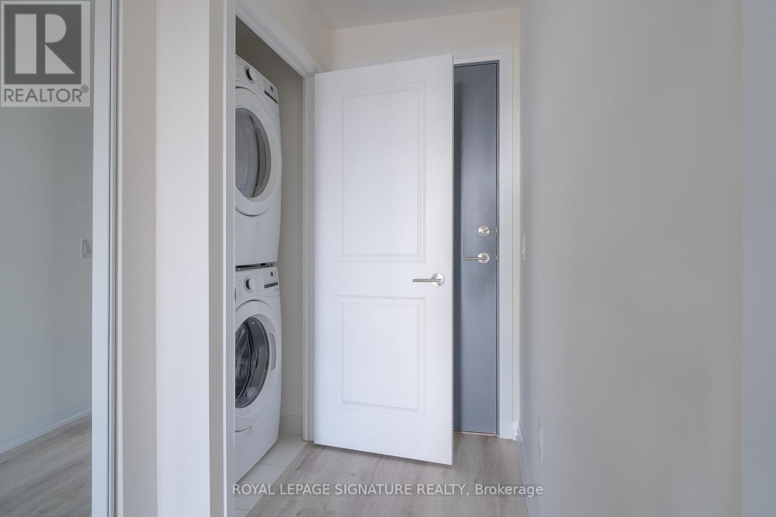 2303 - 3260 Sheppard Avenue E, Toronto, Ontario  M1T 3K3 - Photo 16 - E12485657