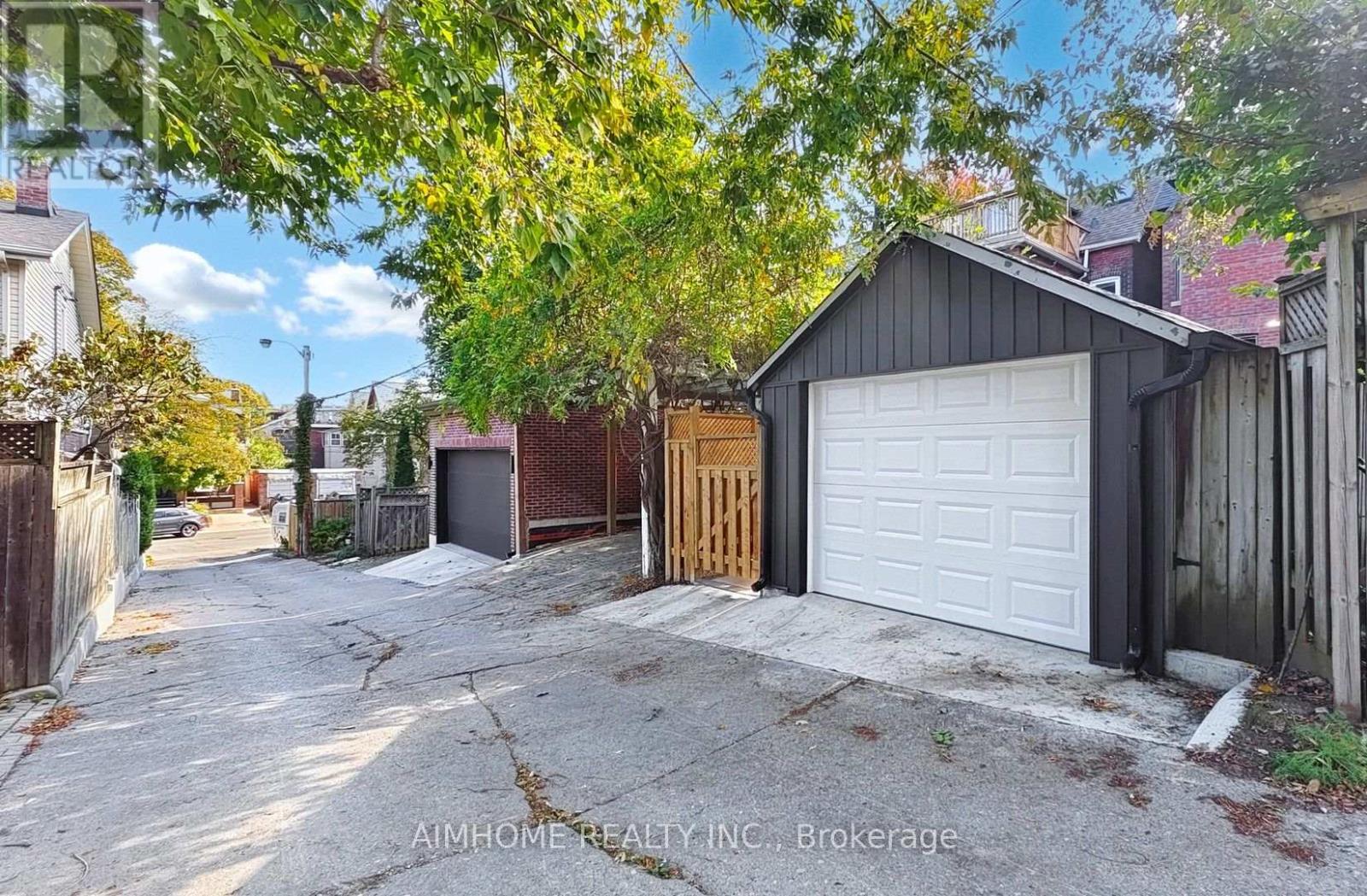 38 Sparkhall Avenue, Toronto, Ontario  M4K 1G5 - Photo 40 - E12485661