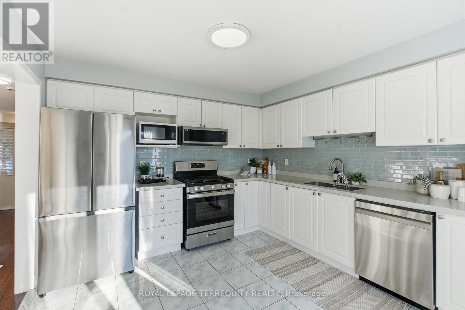 1722 Yardley Street, Oshawa, Ontario  L1K 0B4 - Photo 11 - E12485700