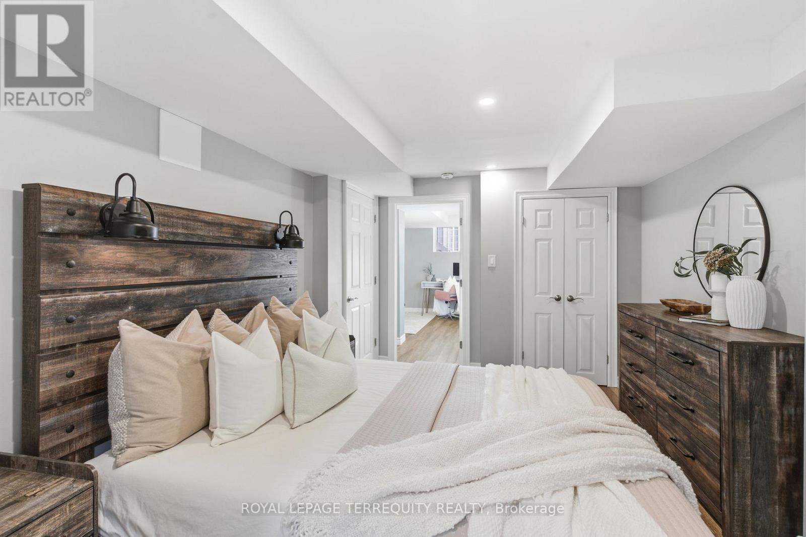 1722 Yardley Street, Oshawa, Ontario  L1K 0B4 - Photo 37 - E12485700