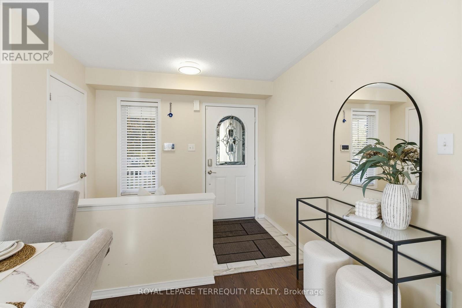 1722 Yardley Street, Oshawa, Ontario  L1K 0B4 - Photo 4 - E12485700