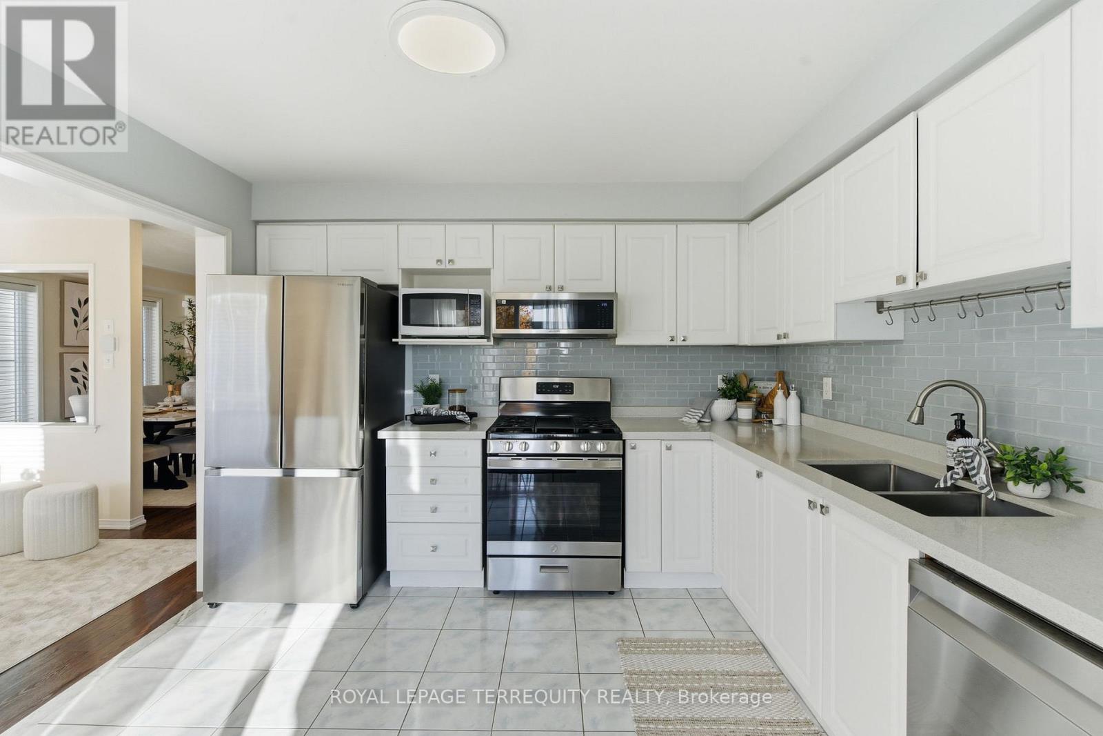 1722 Yardley Street, Oshawa, Ontario  L1K 0B4 - Photo 9 - E12485700