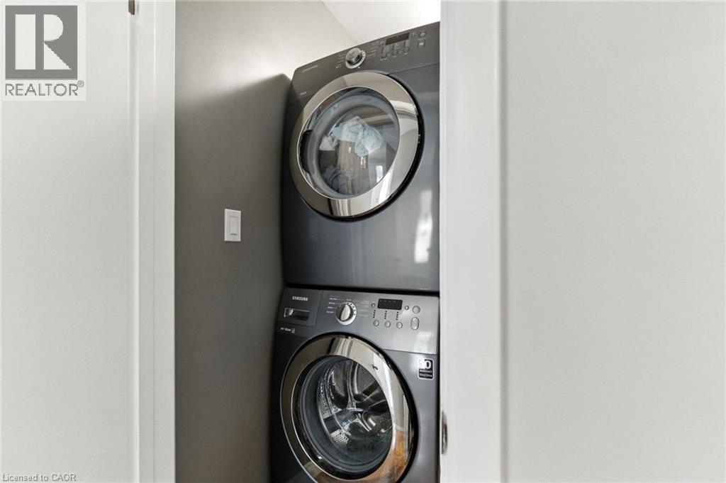 Photo 14 at 10 Sheffield Avenue, Brantford Photo 14 at 10 Sheffield Avenue, Brantford