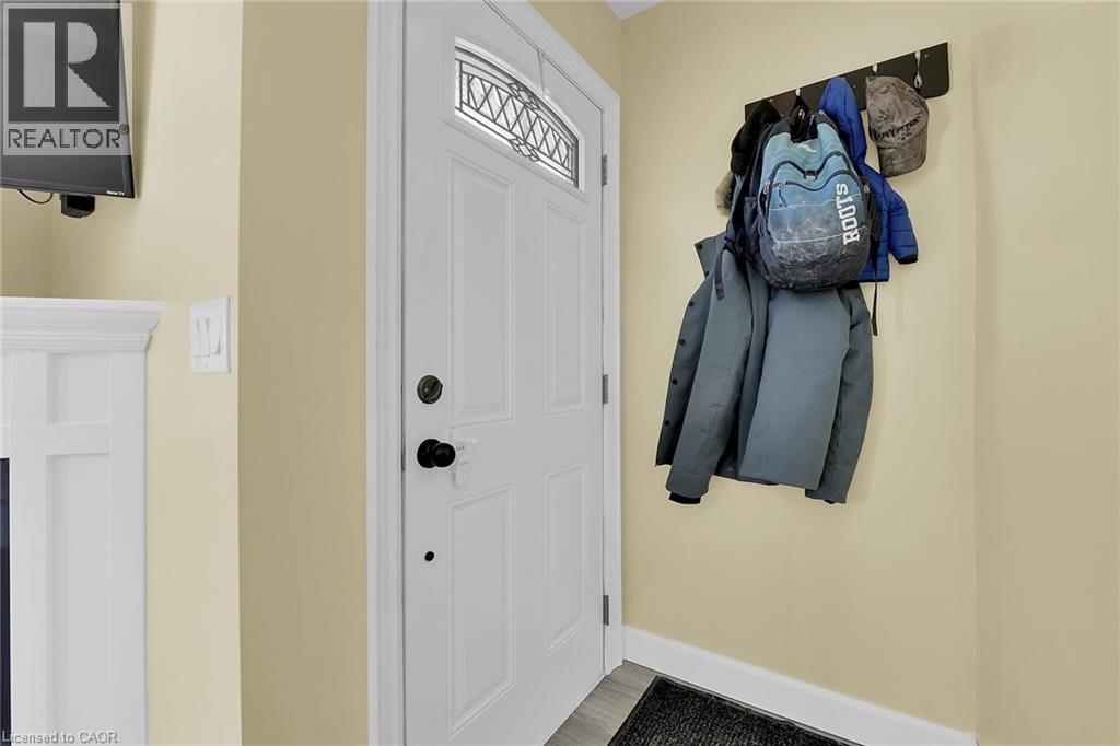 62 Knoll Street, Port Colborne, Ontario  L3K 5A6 - Photo 18 - 40783735