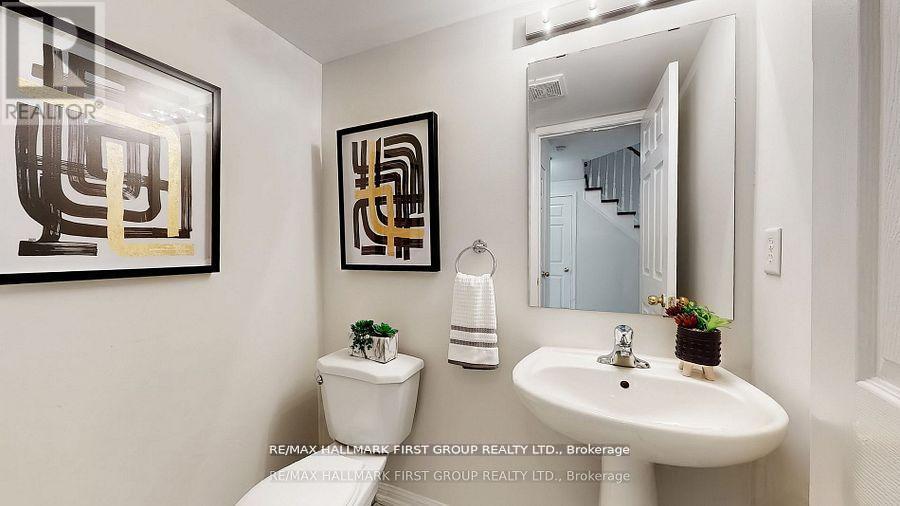 39 Robideau Place, Whitby, Ontario  L1R 3G6 - Photo 12 - E12485845