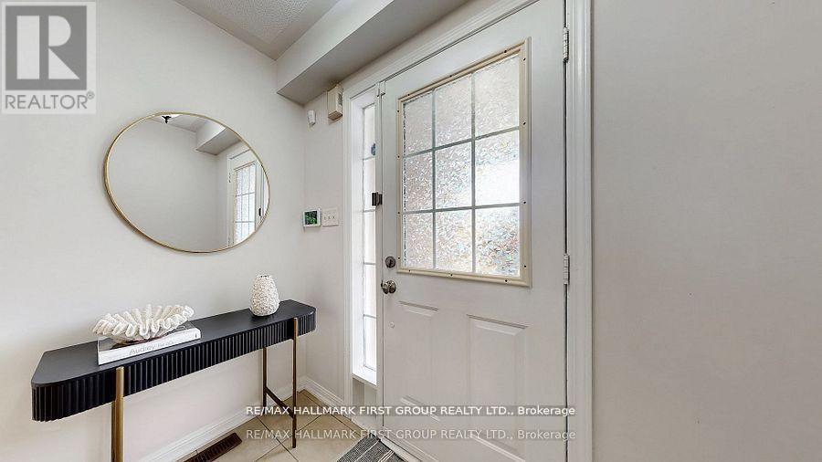 39 Robideau Place, Whitby, Ontario  L1R 3G6 - Photo 13 - E12485845