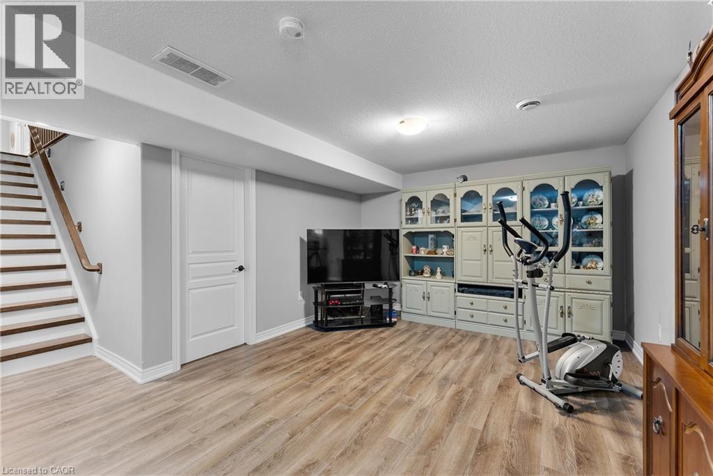 9440 Eagle Ridge Drive Unit# 12, Niagara Falls, Ontario  L2H 0G6 - Photo 21 - 40753621