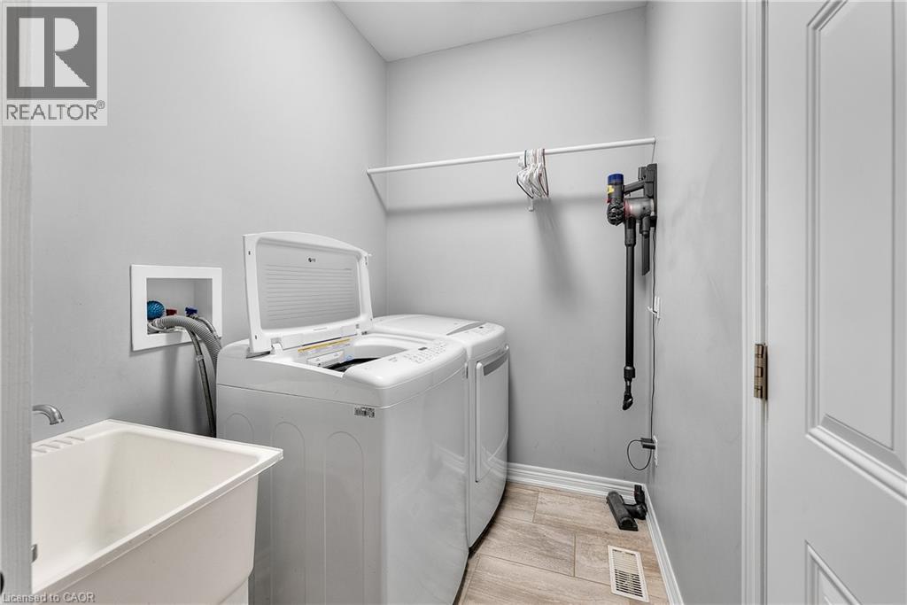 9440 Eagle Ridge Drive Unit# 12, Niagara Falls, Ontario  L2H 0G6 - Photo 16 - 40753621