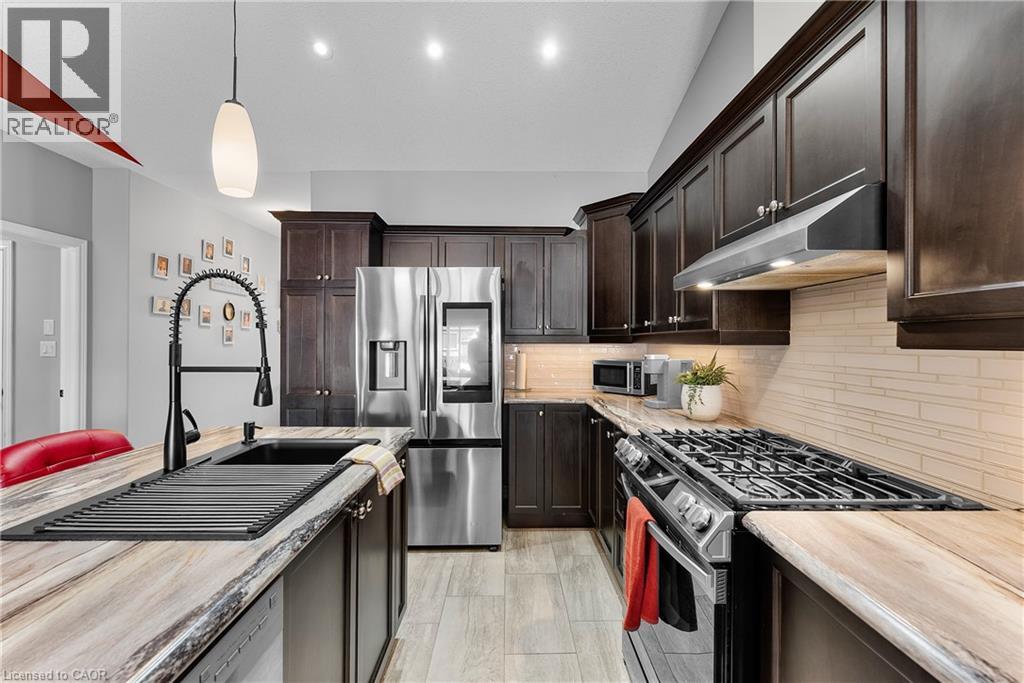 9440 Eagle Ridge Drive Unit# 12, Niagara Falls, Ontario  L2H 0G6 - Photo 7 - 40753621