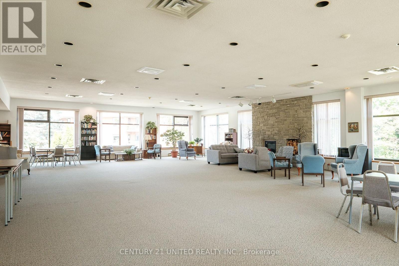 222 - 921 Armour Road, Peterborough (Ashburnham Ward 4), Ontario  K9H 7K5 - Photo 21 - X12485804