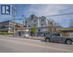 <div class="price">$398,000</div> 206 723 Twelfth Street, New Westminster<br><div style="margin-bottom:8px;"><small>Stonehaus Realty Corp.</small></div><div class='bed_bath'>1 Bed | 1 Bath</div>