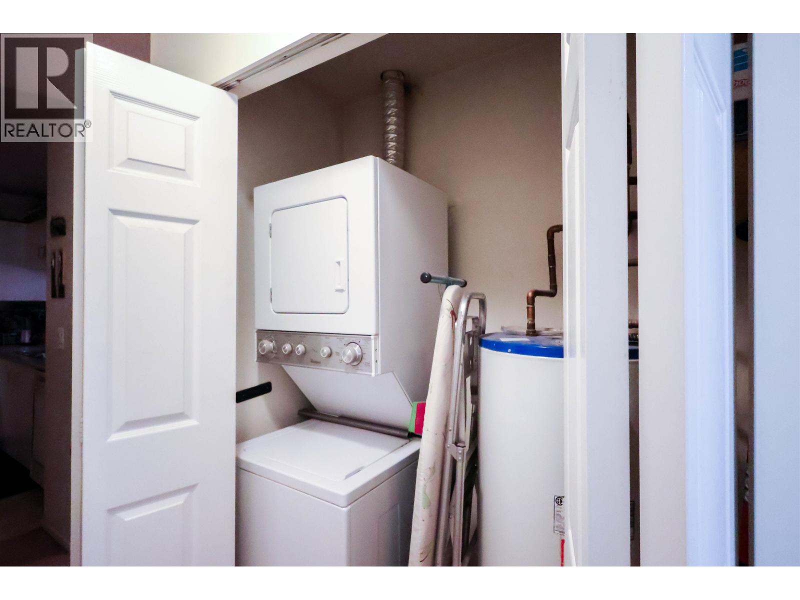 205 723 Twelfth Street, New Westminster, British Columbia  V3M 4J8 - Photo 11 - R3057893