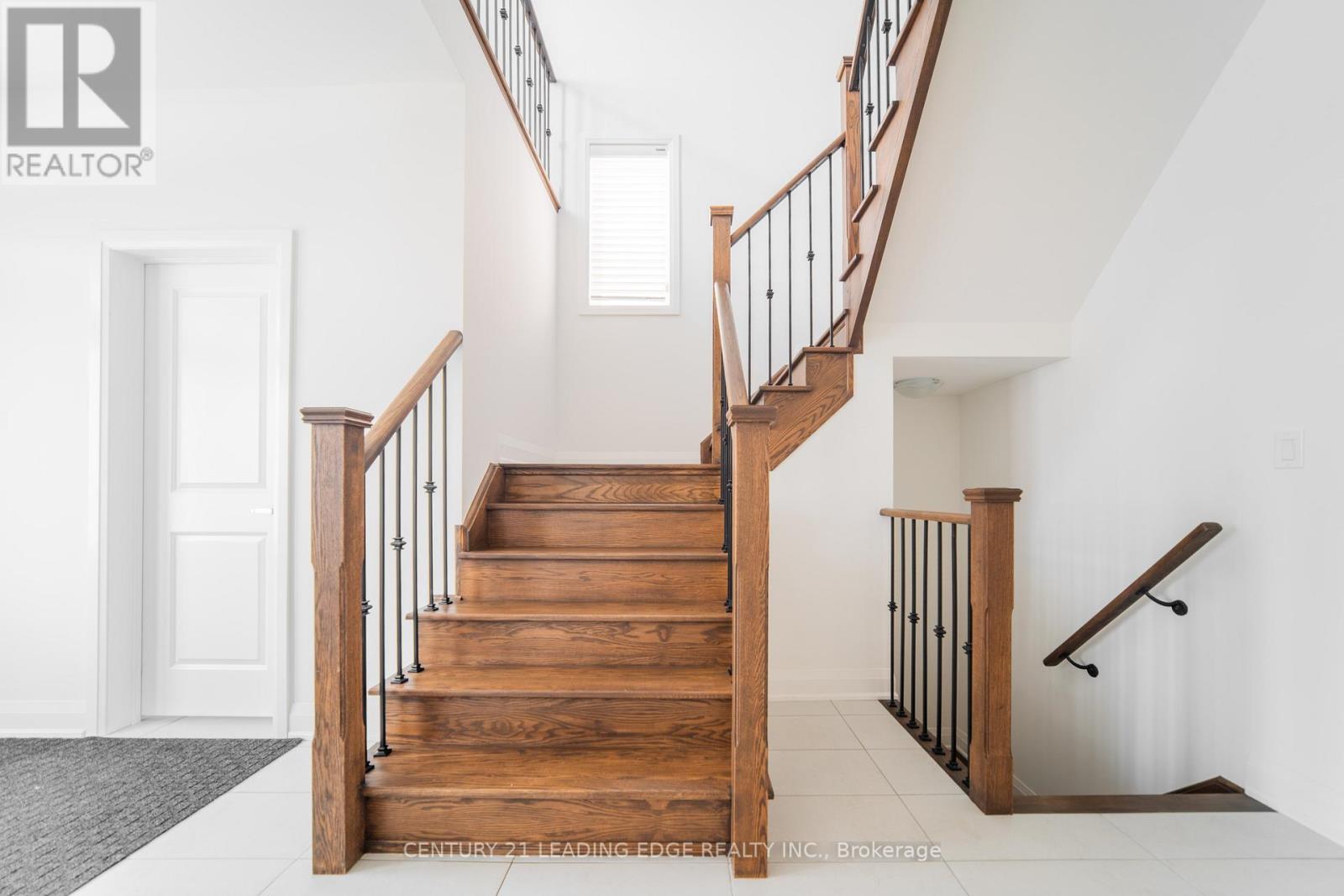 21 Marlene Johnston Drive, East Gwillimbury, Ontario  L9N 0W7 - Photo 14 - N12485748