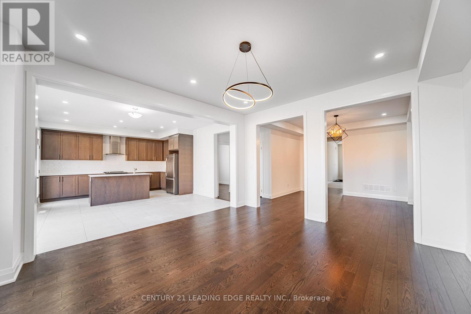 21 Marlene Johnston Drive, East Gwillimbury, Ontario  L9N 0W7 - Photo 19 - N12485748