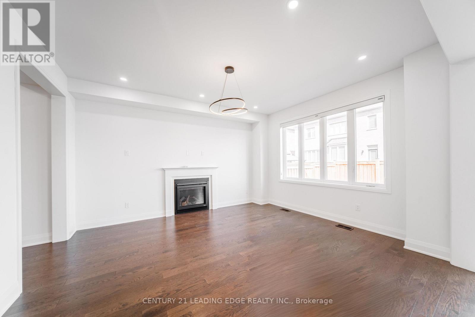 21 Marlene Johnston Drive, East Gwillimbury, Ontario  L9N 0W7 - Photo 25 - N12485748