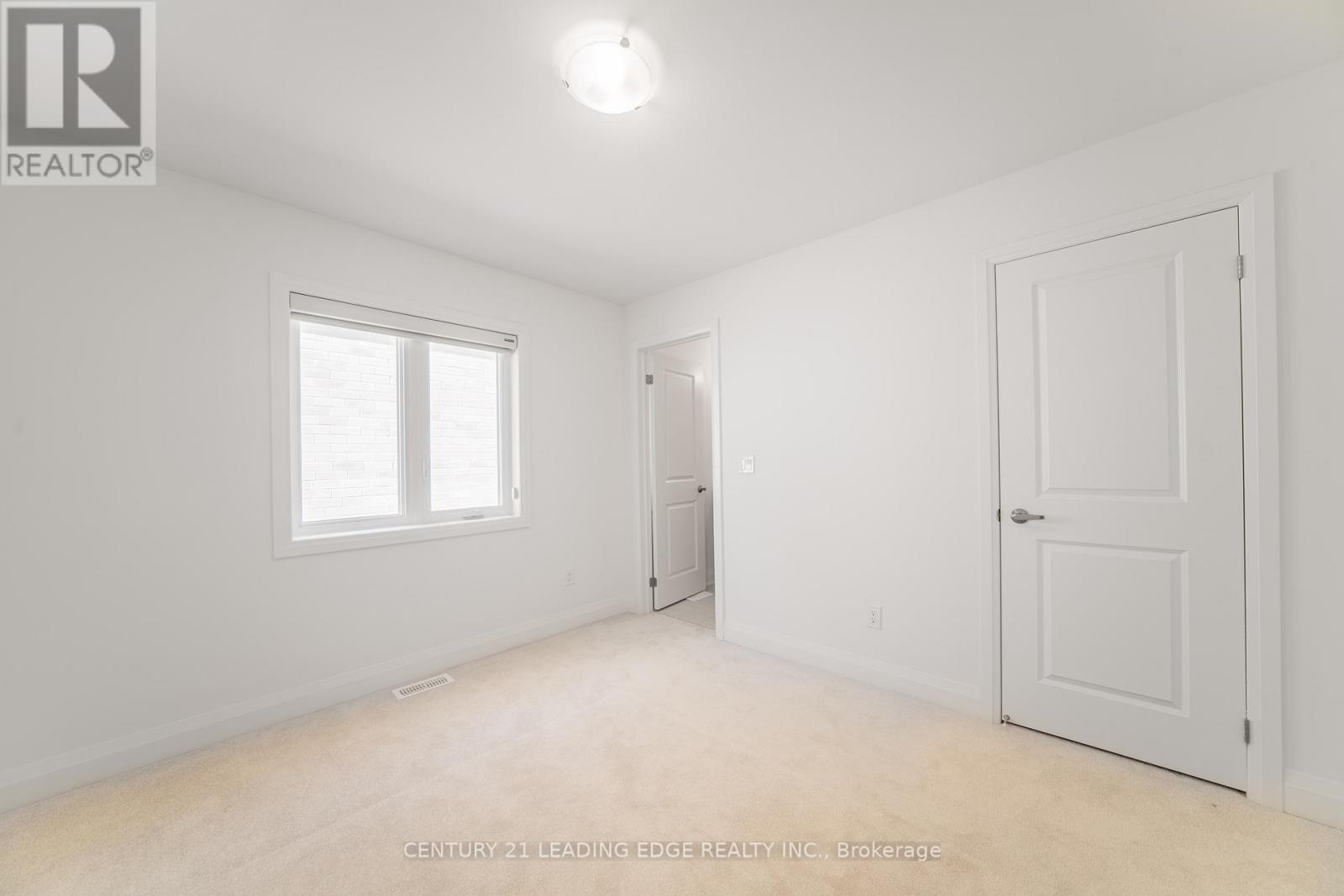 21 Marlene Johnston Drive, East Gwillimbury, Ontario  L9N 0W7 - Photo 35 - N12485748