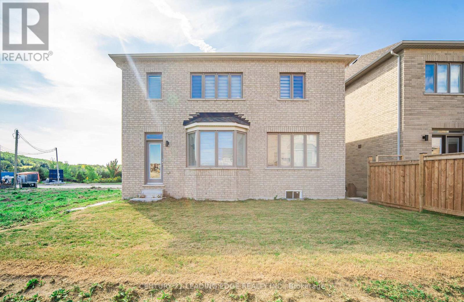 21 Marlene Johnston Drive, East Gwillimbury, Ontario  L9N 0W7 - Photo 44 - N12485748