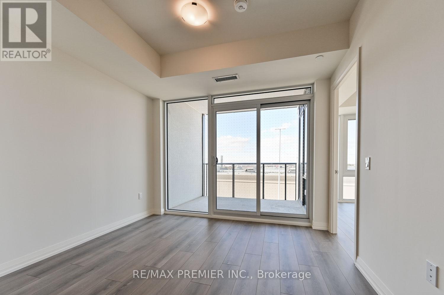 415 - 27 Korda Gate, Vaughan, Ontario  L4K 0P6 - Photo 8 - N12485770