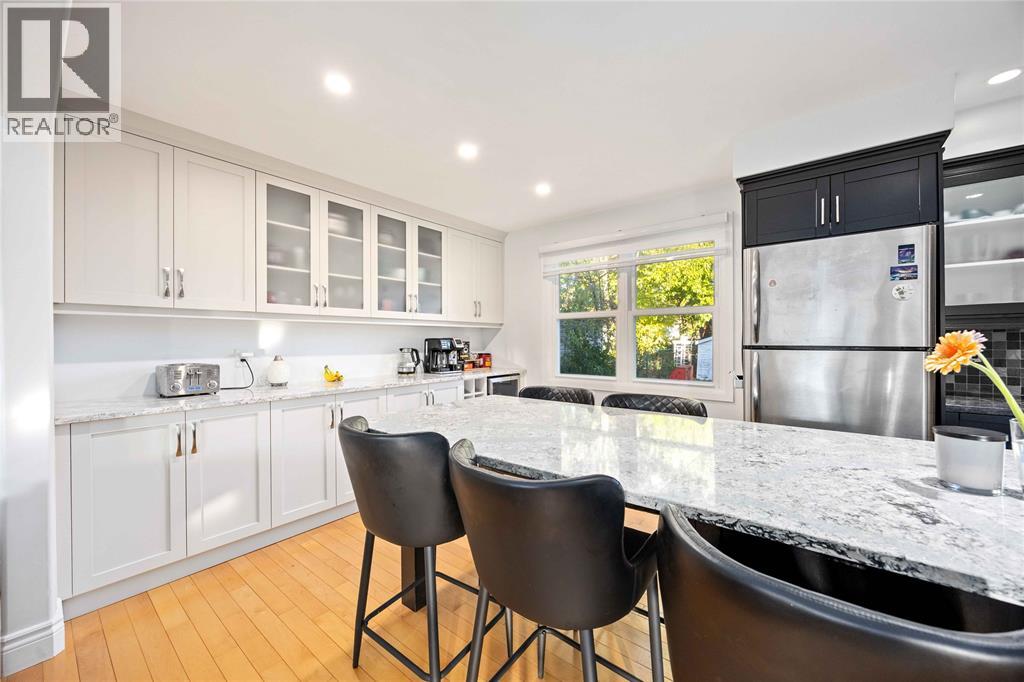 1104 Cathcart Boulevard, Sarnia, Ontario  N7S 2H5 - Photo 11 - 25027356