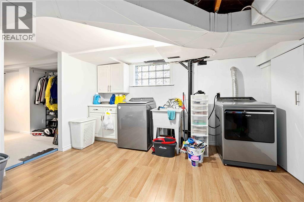 1104 Cathcart Boulevard, Sarnia, Ontario  N7S 2H5 - Photo 32 - 25027356