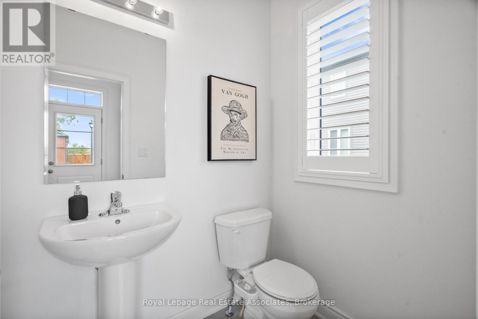 12 Emerald Street, Wasaga Beach, Ontario  L9Z 0K8 - Photo 20 - S12485678