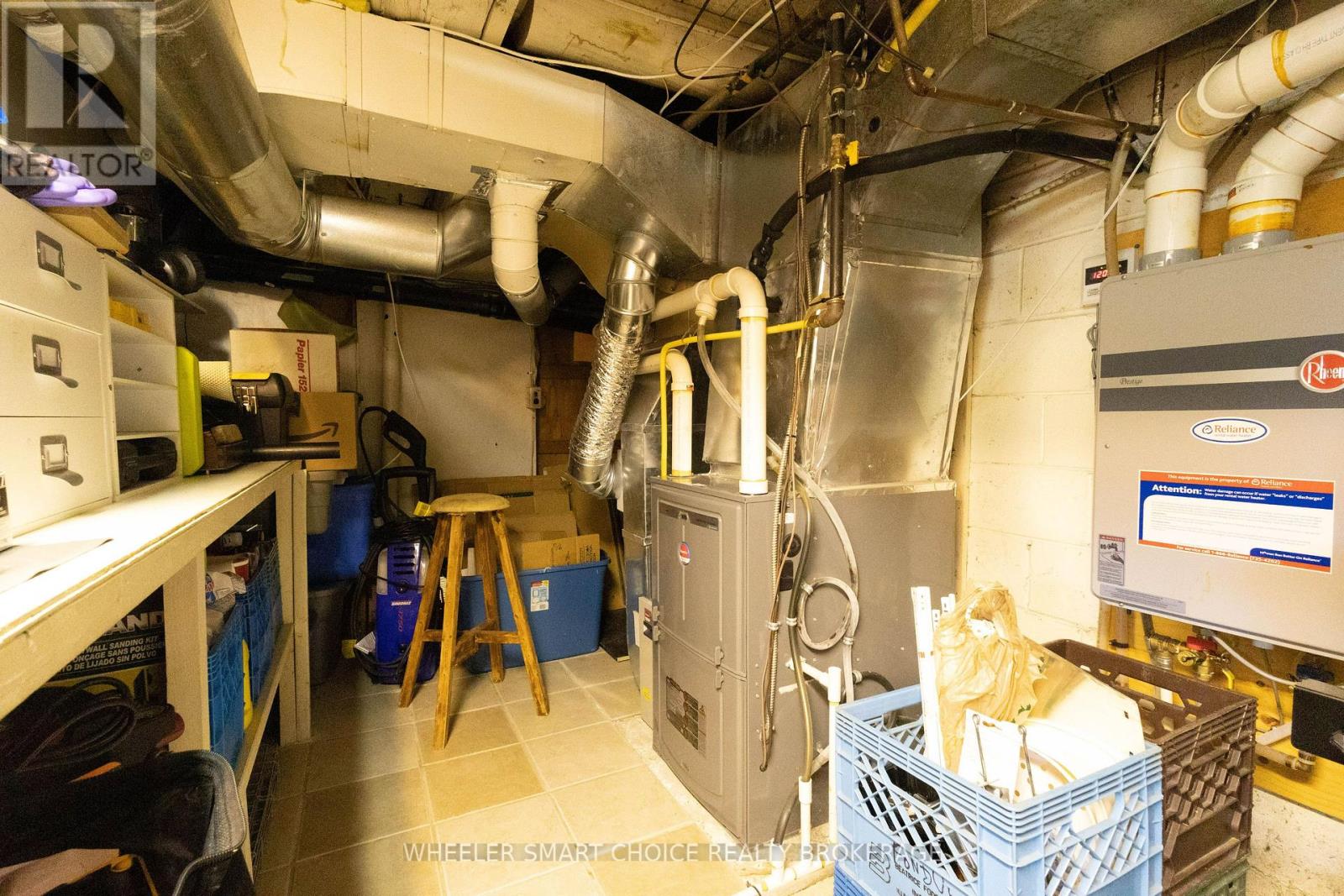 40 St Laurent Avenue, South Stormont, Ontario  K0C 1P0 - Photo 35 - X12485820