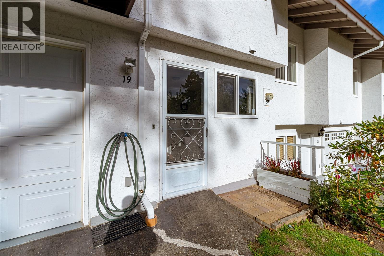 19 278 Island Hwy, View Royal, British Columbia  V9B 1G5 - Photo 27 - 1018428