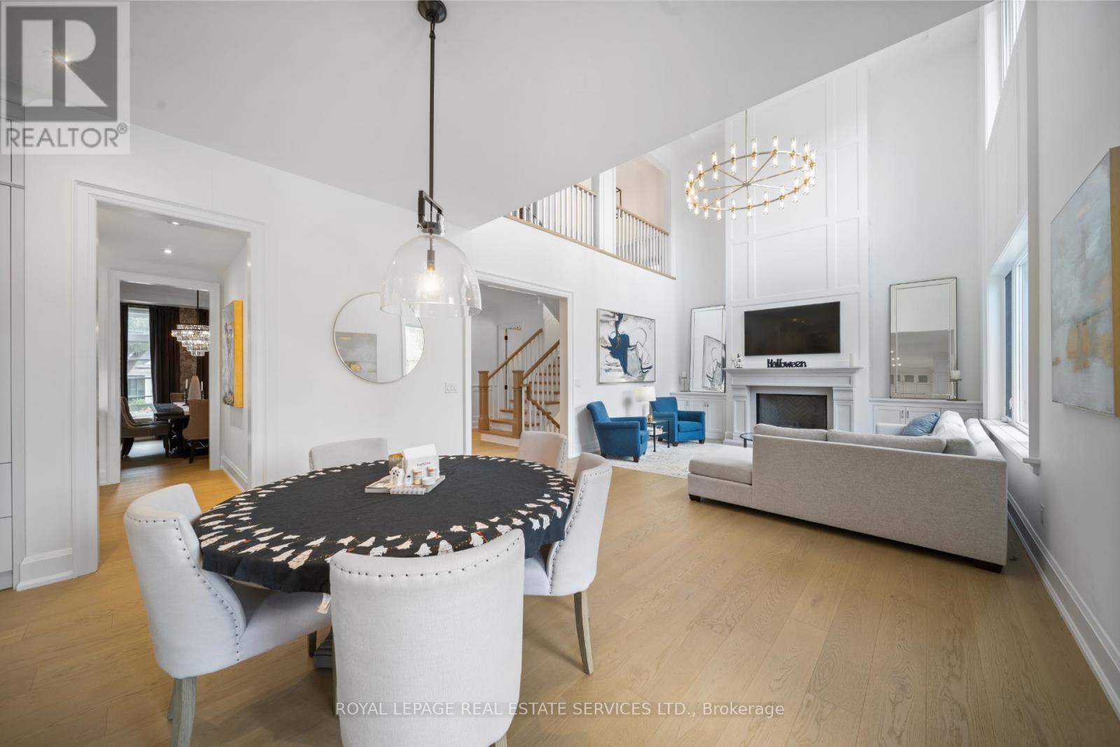 8 Graywood Drive, Toronto, Ontario  M9A 1P6 - Photo 12 - W12485635