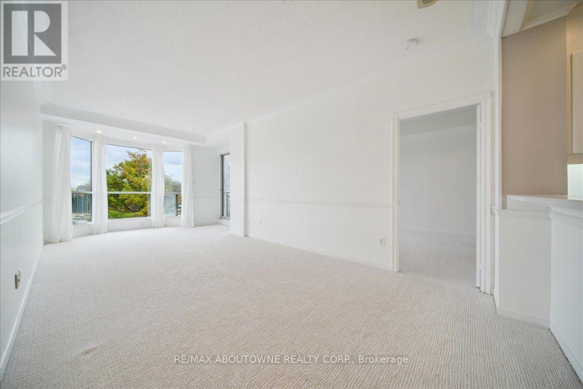 314 - 2511 Lakeshore Road W, Oakville, Ontario  L6L 6L9 - Photo 16 - W12485643