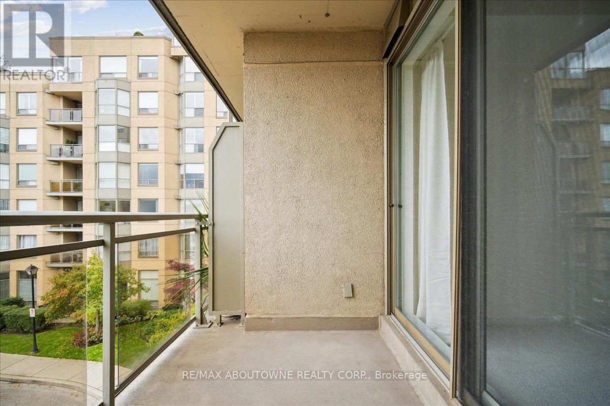 314 - 2511 Lakeshore Road W, Oakville, Ontario  L6L 6L9 - Photo 25 - W12485643