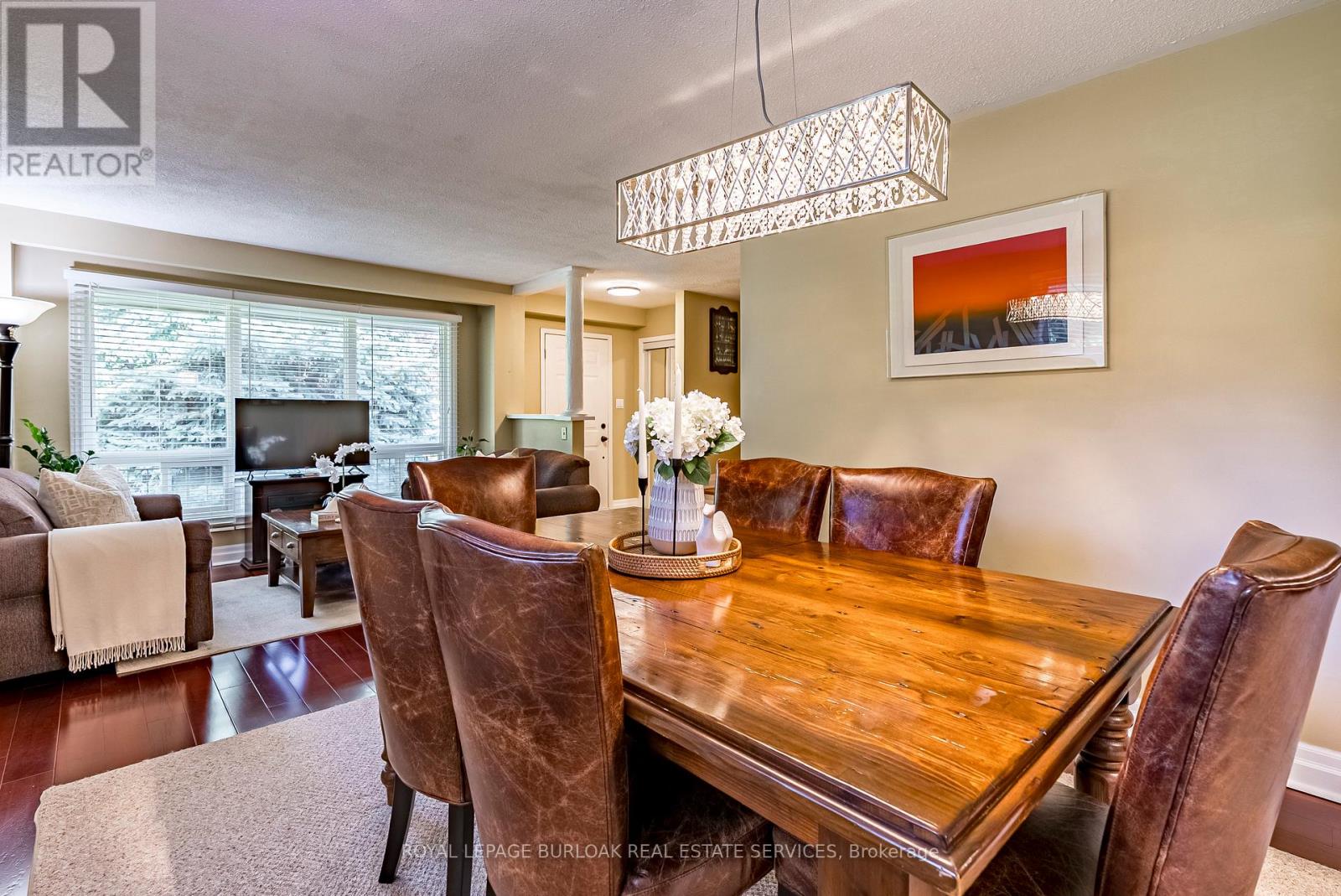 214 Vance Drive, Oakville, Ontario  L6L 3L1 - Photo 12 - W12485656