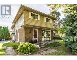 214 VANCE DRIVE, Oakville, Ontario