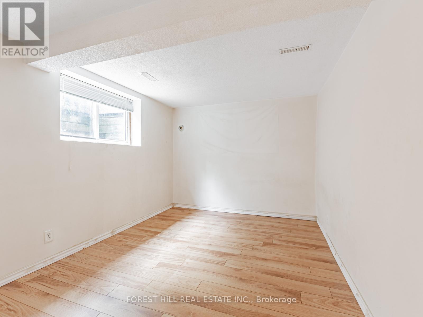 19 Drayton Crescent, Brampton, Ontario  L6T 3G6 - Photo 26 - W12485692