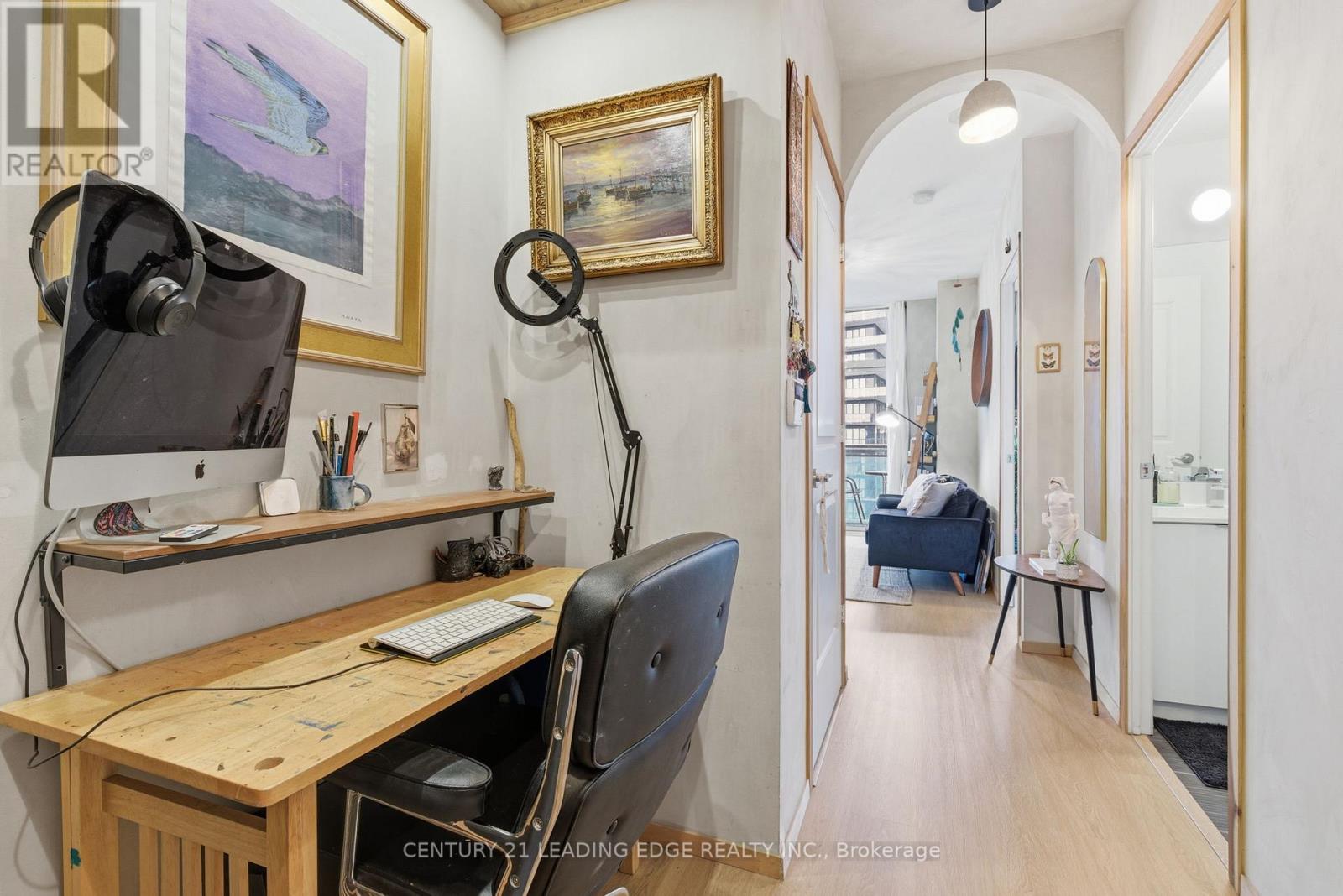 1201 - 16 Brookers Lane, Toronto, Ontario  M8V 0A5 - Photo 10 - W12485709