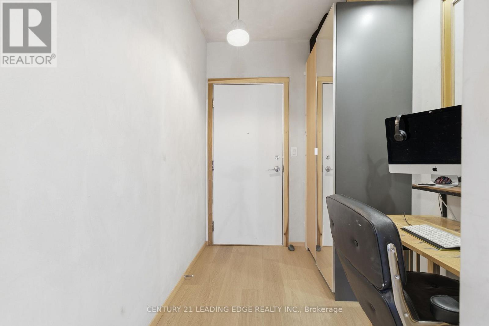 1201 - 16 Brookers Lane, Toronto, Ontario  M8V 0A5 - Photo 12 - W12485709