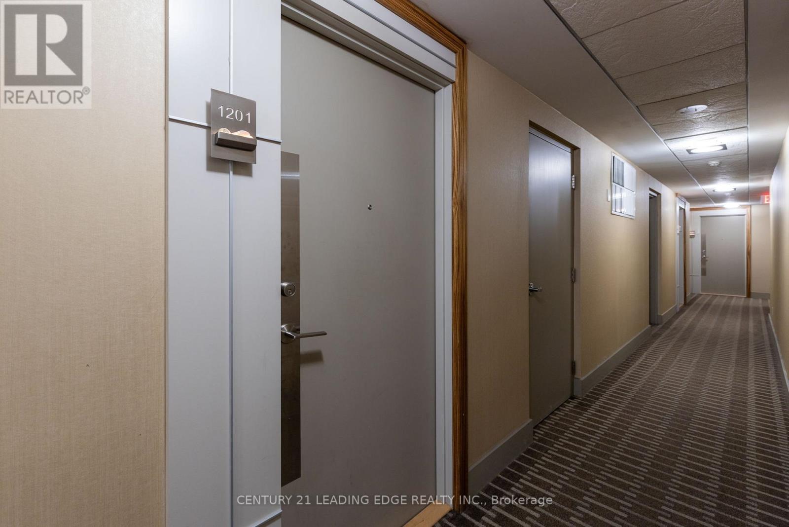 1201 - 16 Brookers Lane, Toronto, Ontario  M8V 0A5 - Photo 4 - W12485709