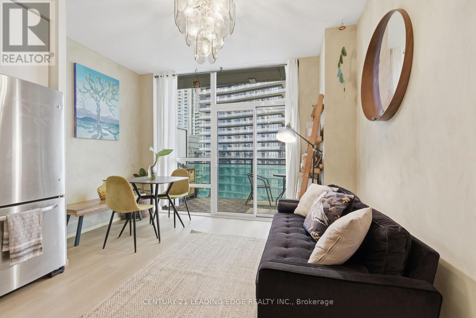 1201 - 16 Brookers Lane, Toronto, Ontario  M8V 0A5 - Photo 5 - W12485709