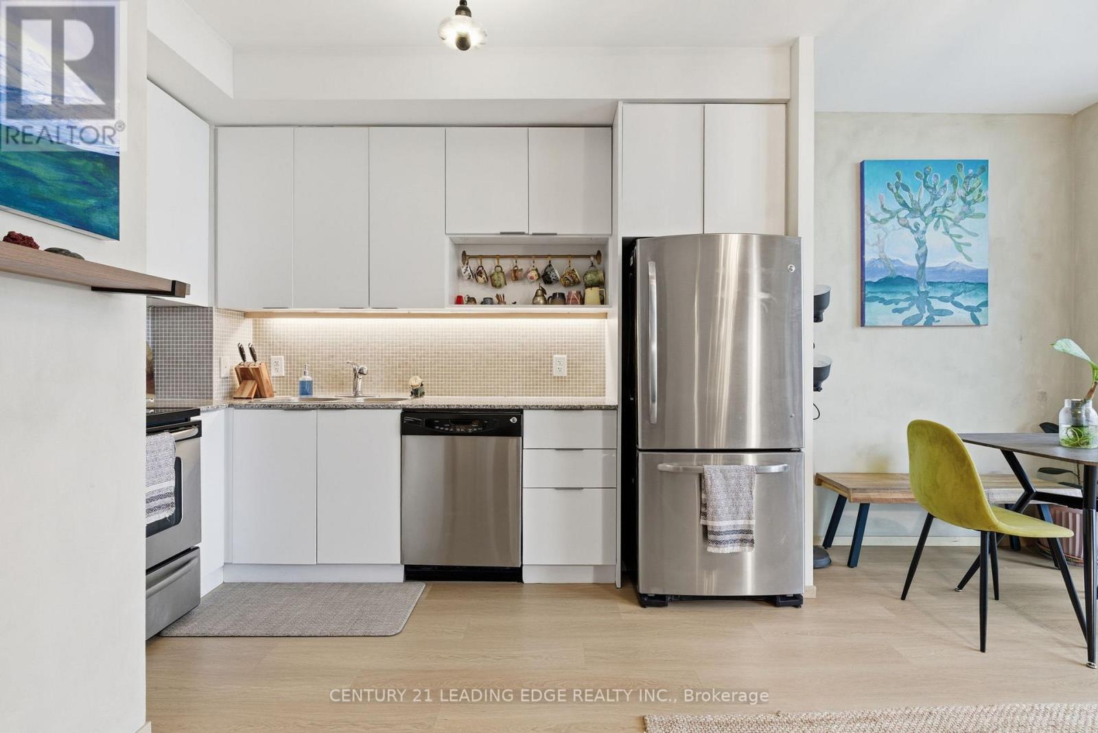 1201 - 16 Brookers Lane, Toronto, Ontario  M8V 0A5 - Photo 6 - W12485709