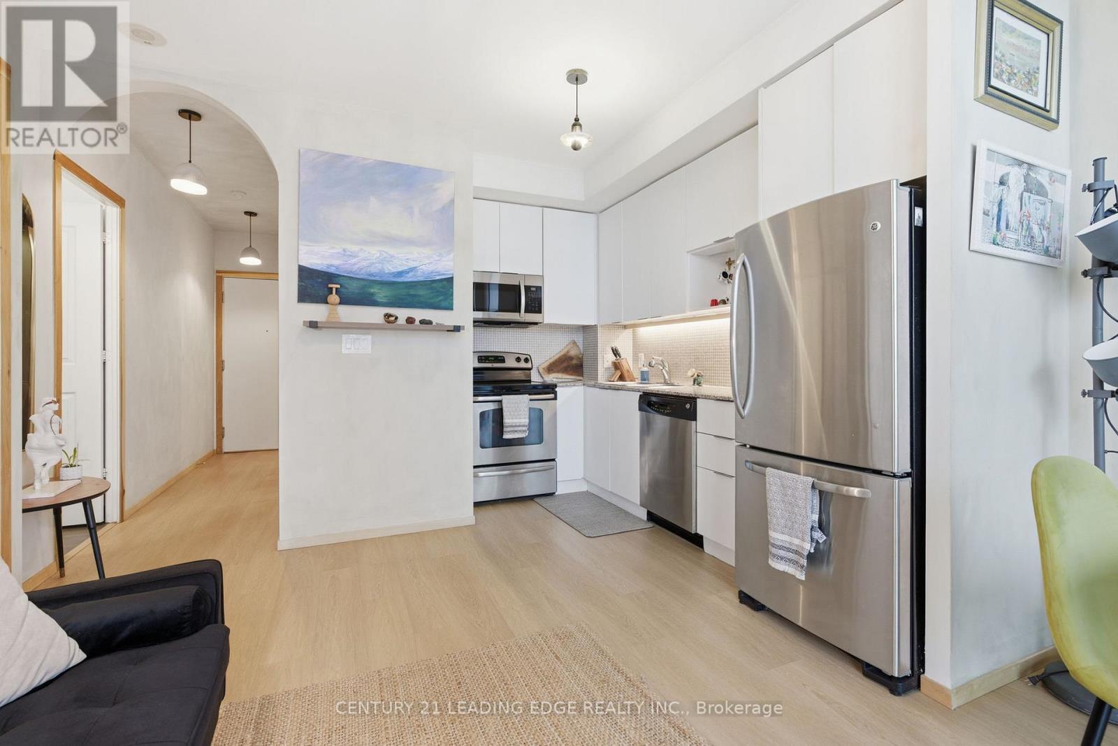 1201 - 16 Brookers Lane, Toronto, Ontario  M8V 0A5 - Photo 7 - W12485709