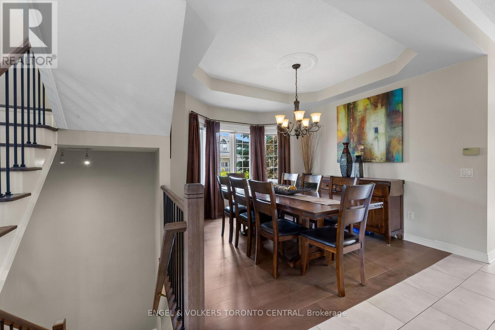 1510 Samuelson Circle, Mississauga (Meadowvale Village), Ontario  L5N 8A2 - Photo 9 - W12485711